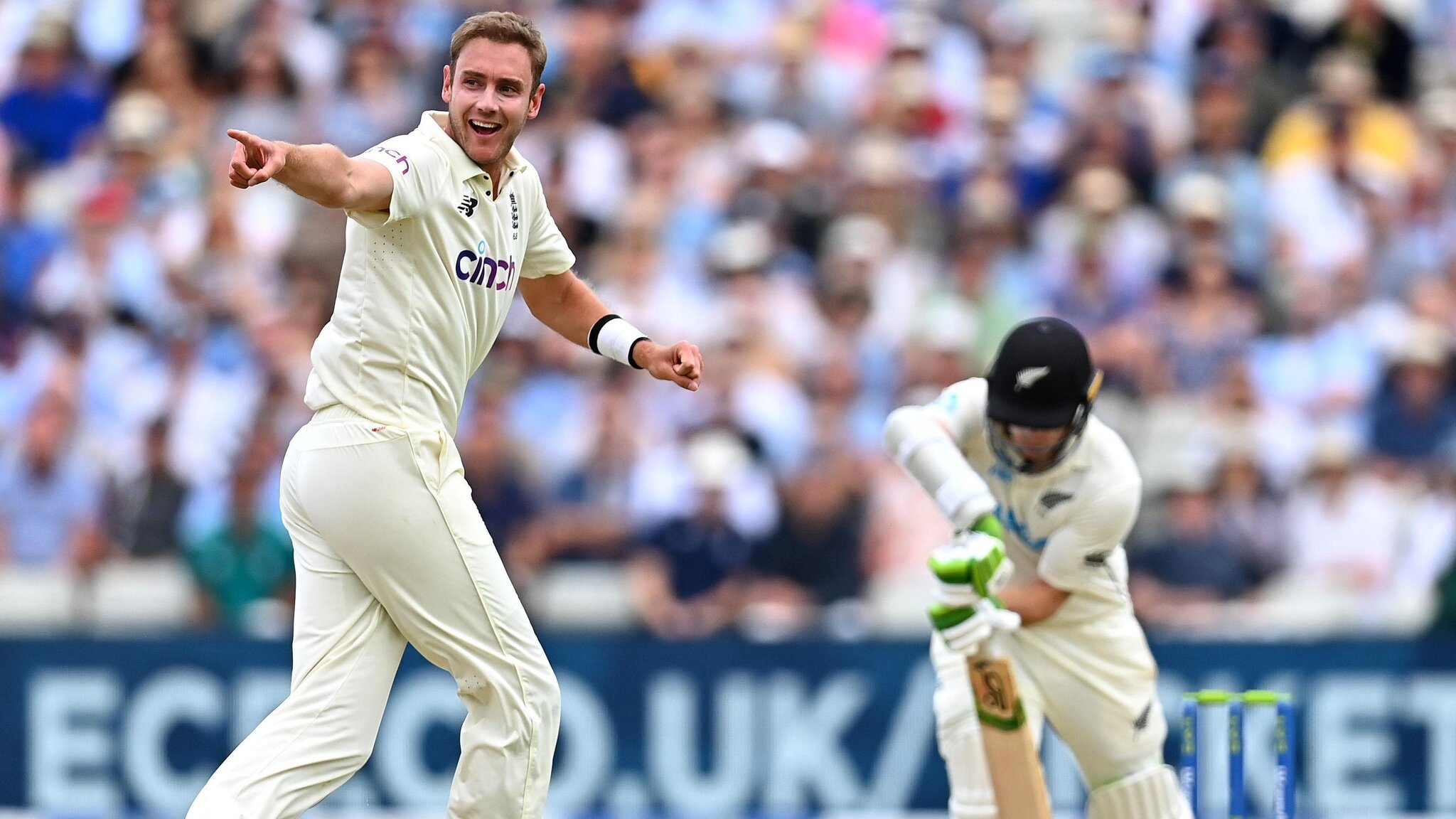 Are left-handers better and when will Root catch Tendulkar?