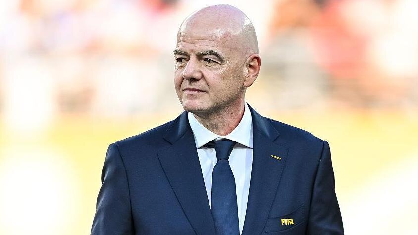 Infantino calls executive meeting as criticism mounts