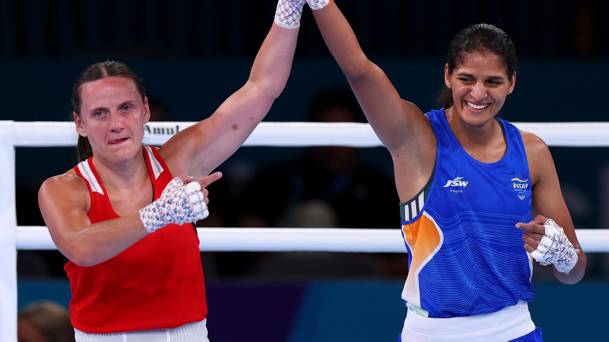 Walsh and Rock take silver after final defeats