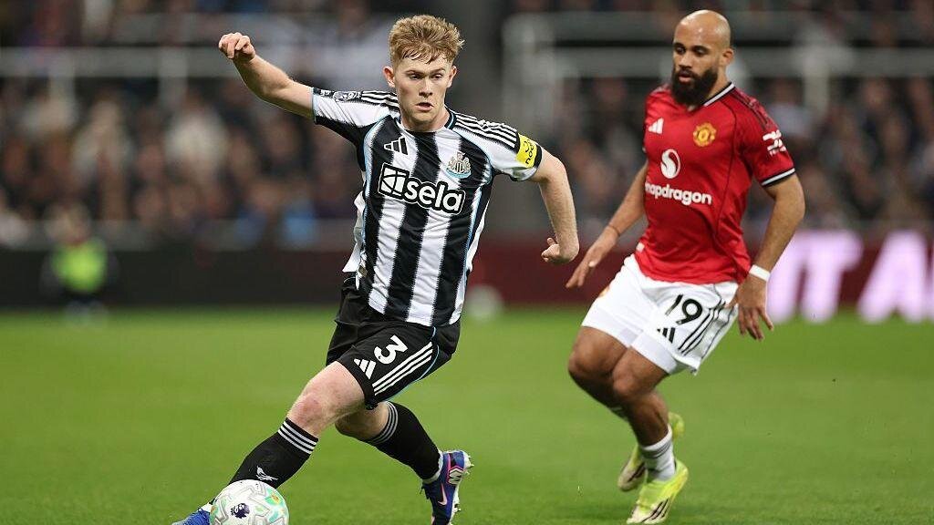 Time for Man Utd to move for a left-back?