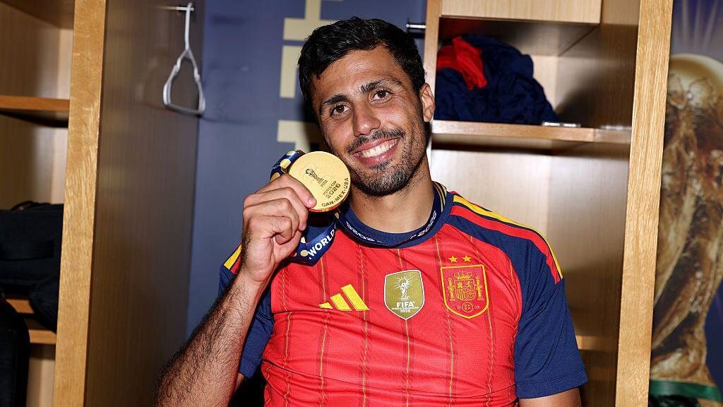 Rodri has a decision to make