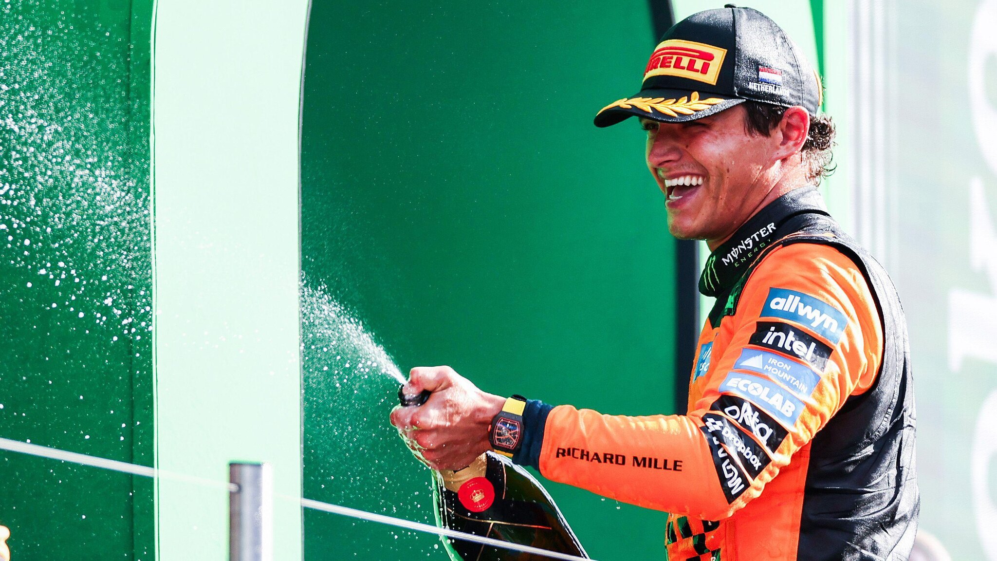 Russell impresses as Norris shines