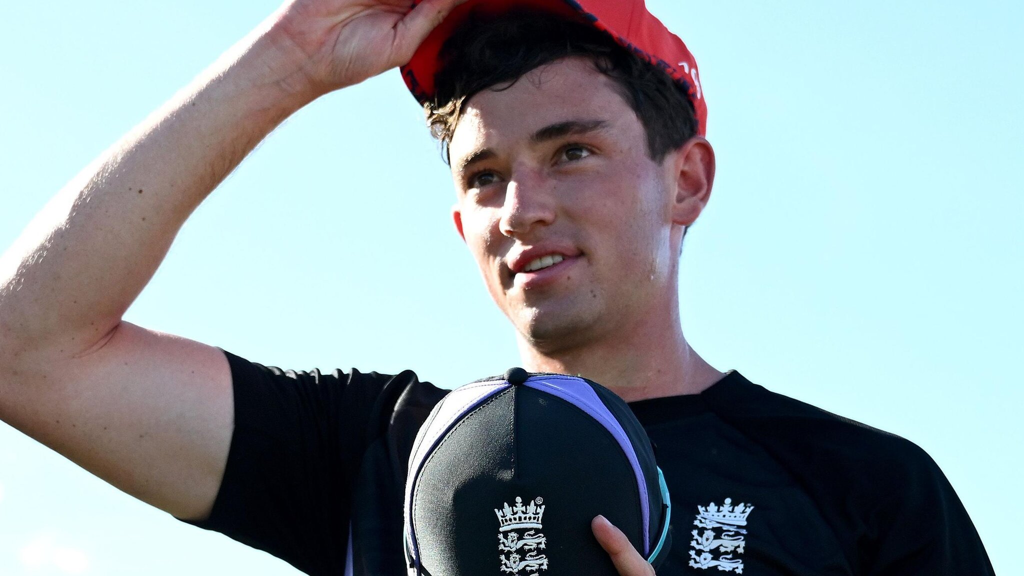 Hampshire and England bowler Turner retires aged 25