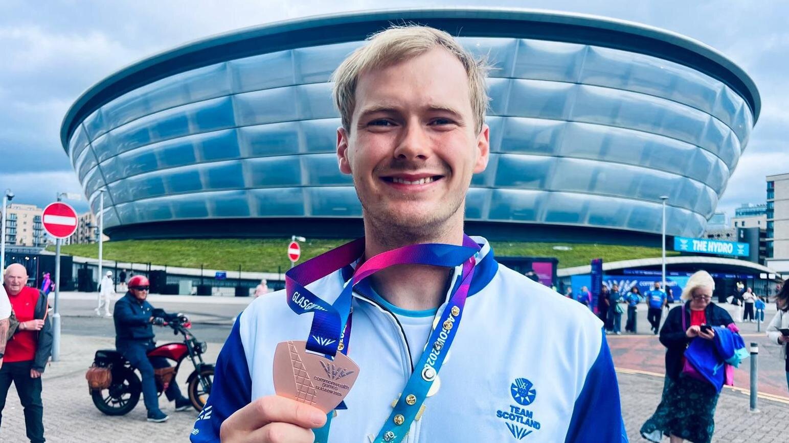 Doig wins Scotland's first weightlifting medal in astonishing turnaround