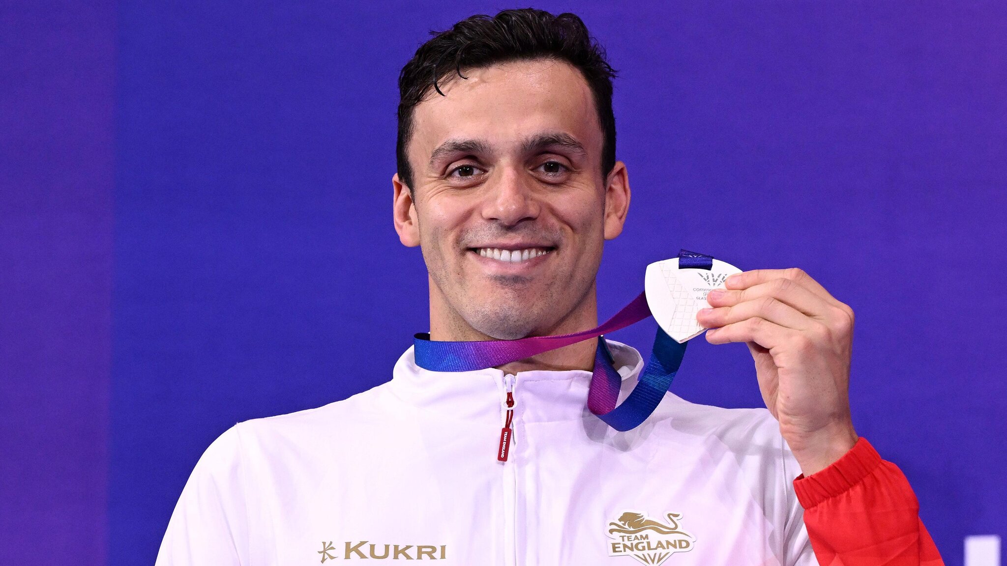 Guy among swimming medal winners for England