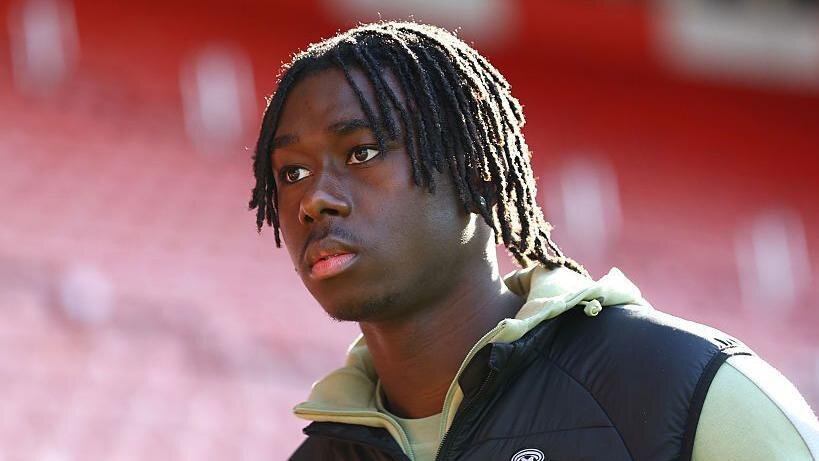 Colchester sign Saints midfielder Sesay on loan