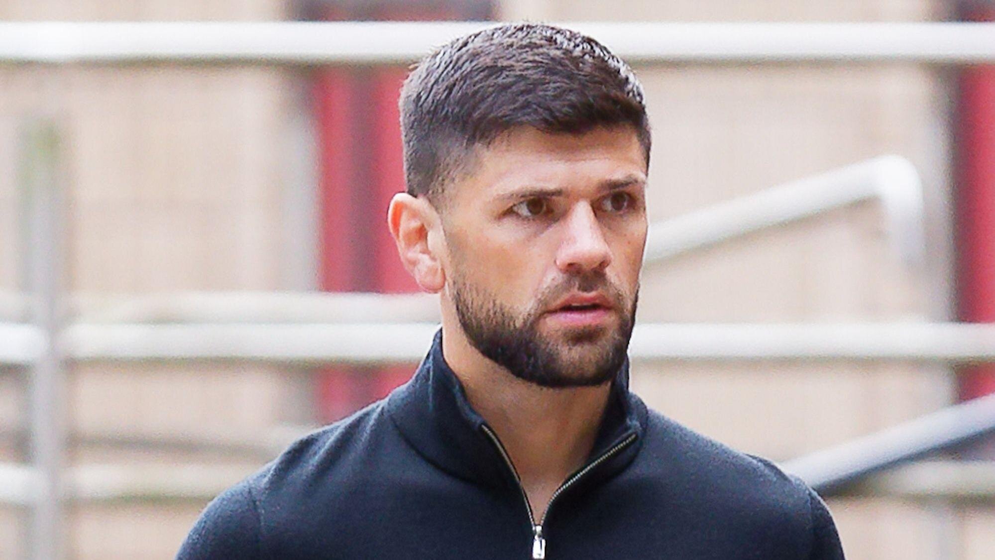 Former boxing world champion denies assaulting man, court hears