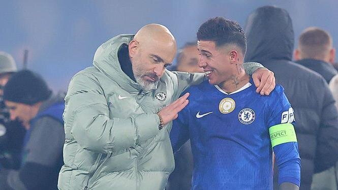 Will Man City meet Chelsea deadline for Fernandez?