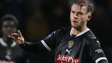 Grimsby sign Notts midfielder Reynolds on loan