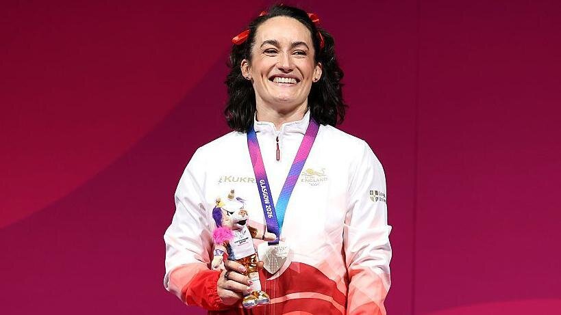 Silver medal for England weightlifter Davies Smale