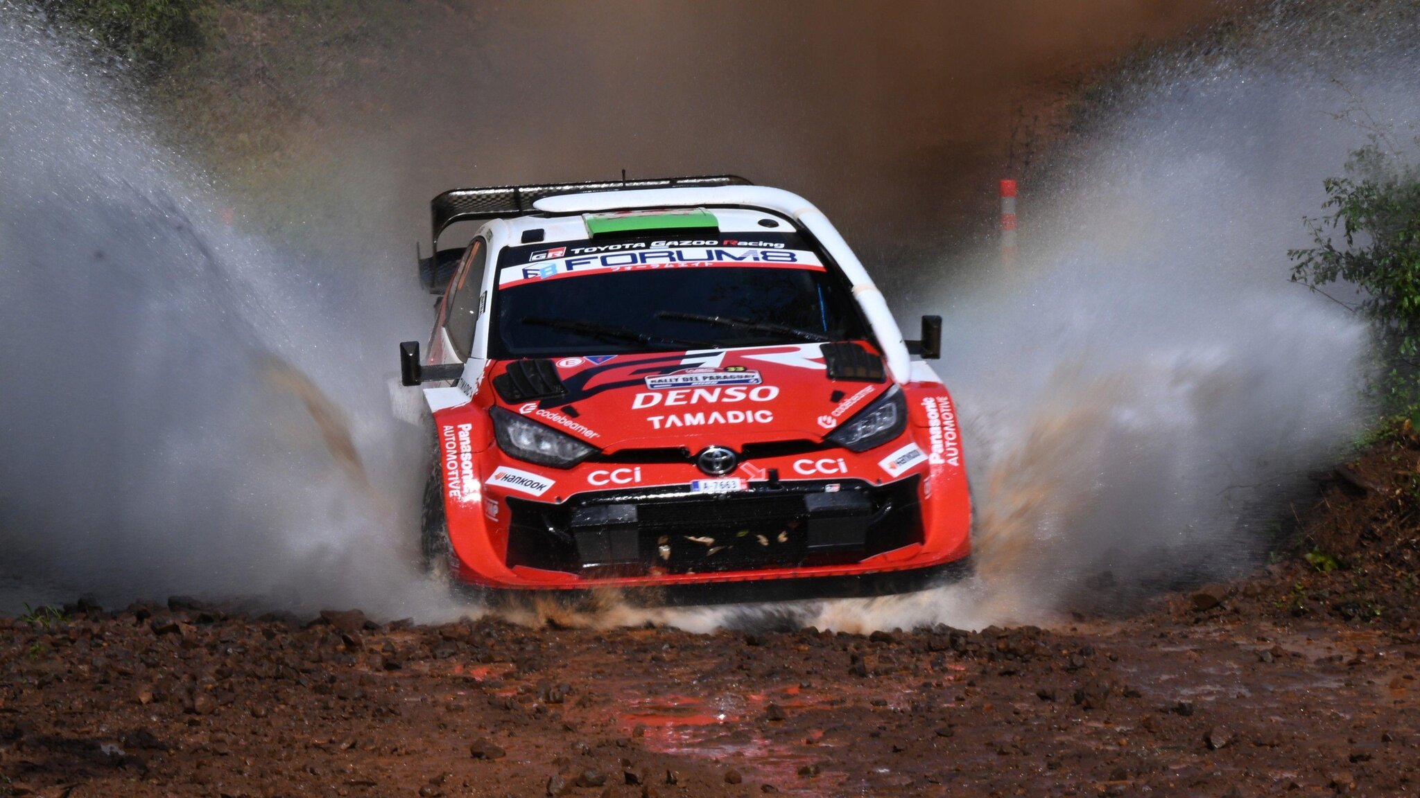 Pajari makes history as he cuts Evans' WRC lead