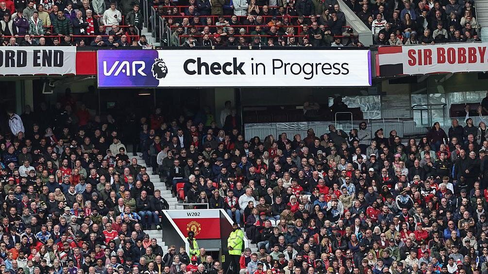Referees call for VAR tweak