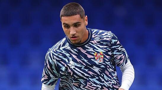 Woking bring in Luton winger Harris on loan