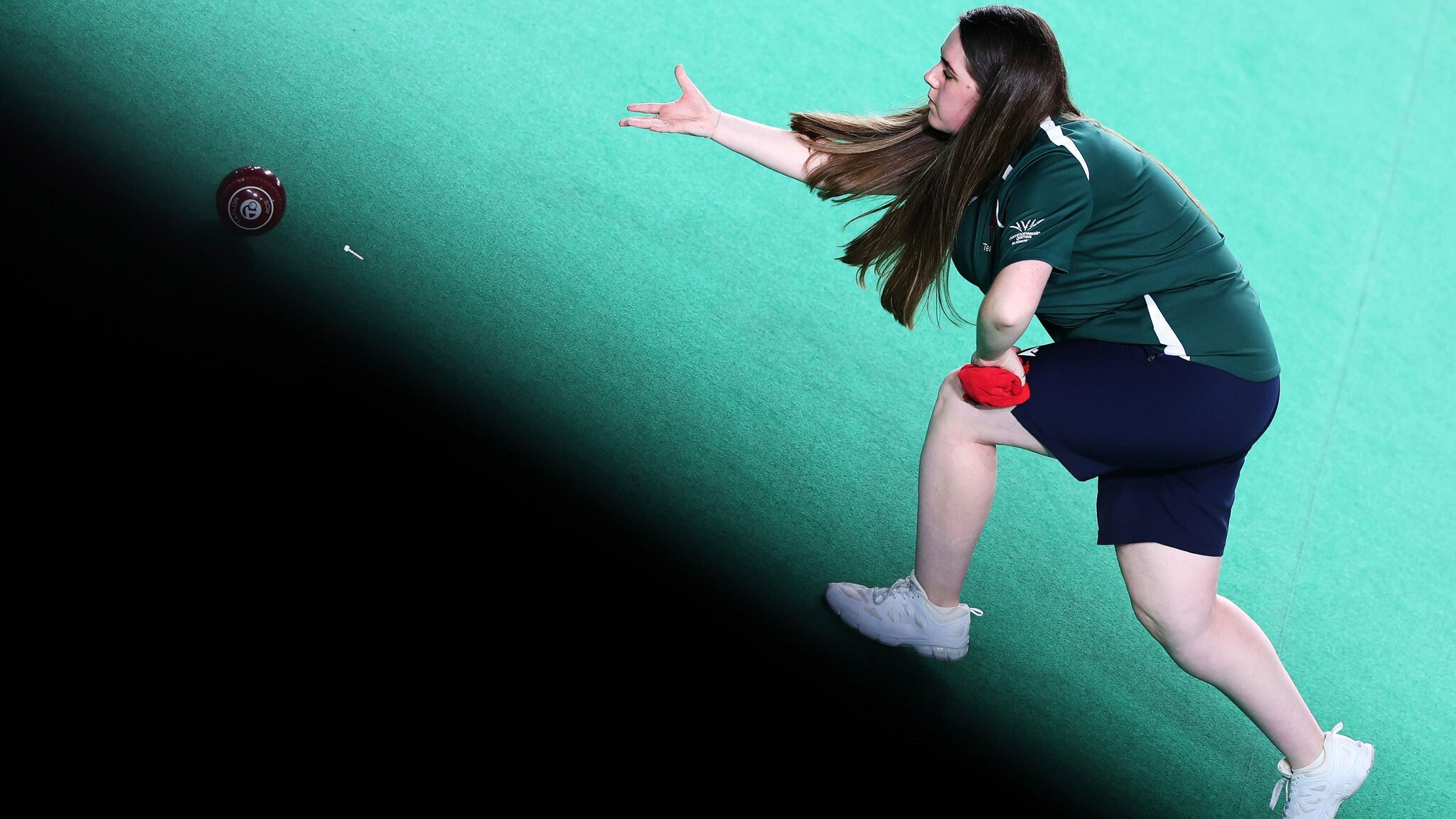 O’Neill wins opening game of women’s singles