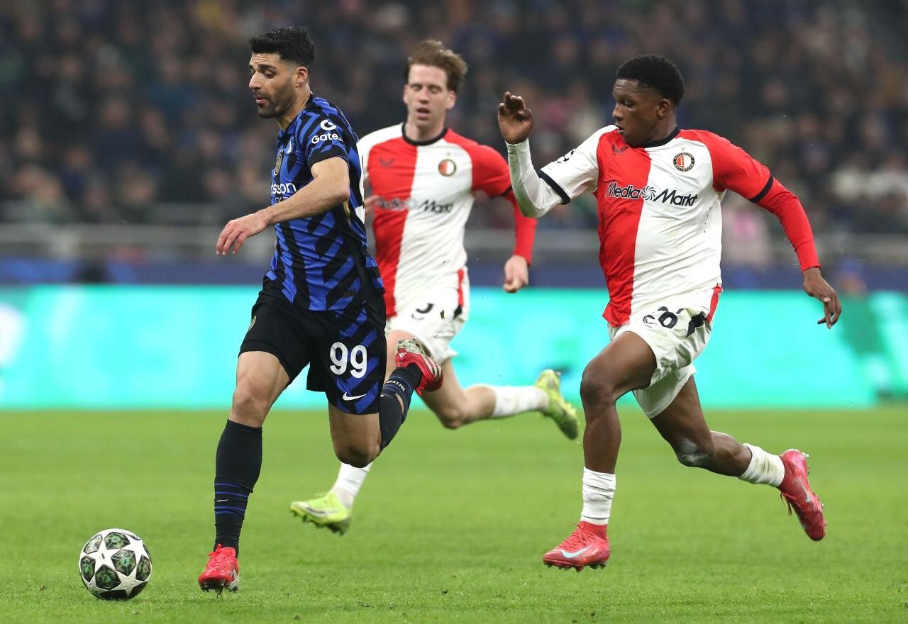 Ex-Feyenoord chief reveals he was "actively working" on Givairo Read's move to Bayern last winter
