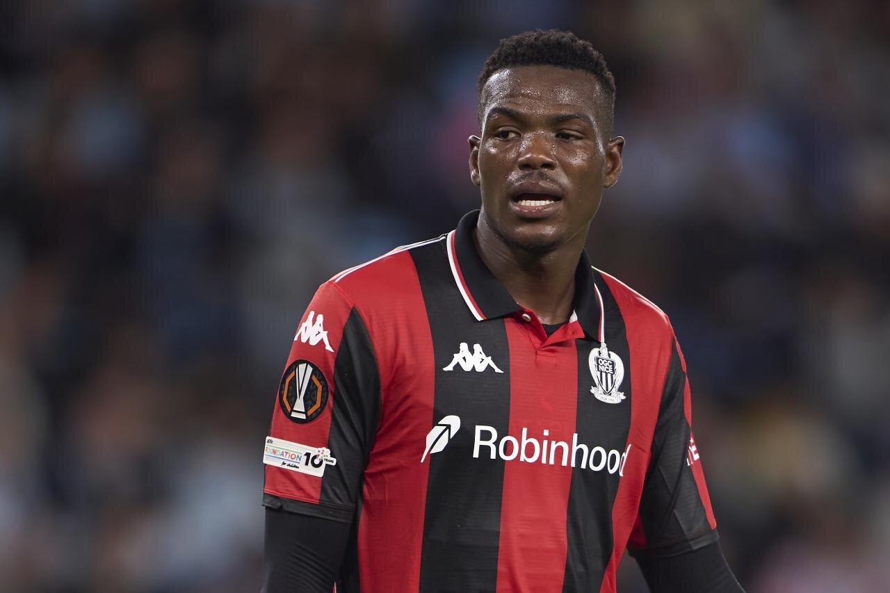 Done deal": Manchester City defender set for Augsburg medical