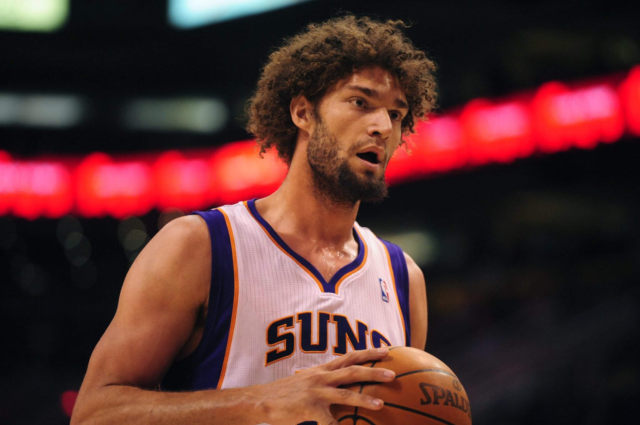 Former Phoenix Suns center responds to two ex-NBA players’ WNBA plans