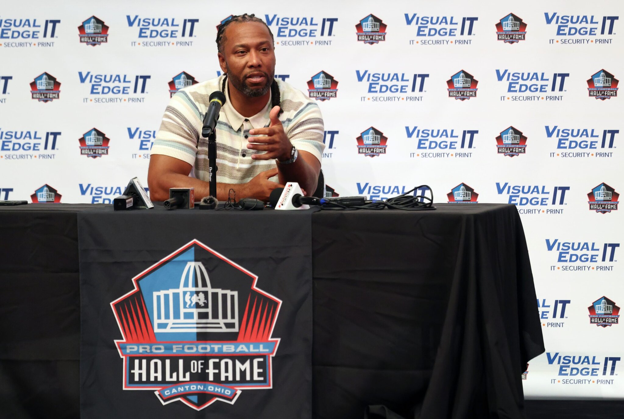 Why ring-chasing never felt right for Cardinals legend Larry Fitzgerald