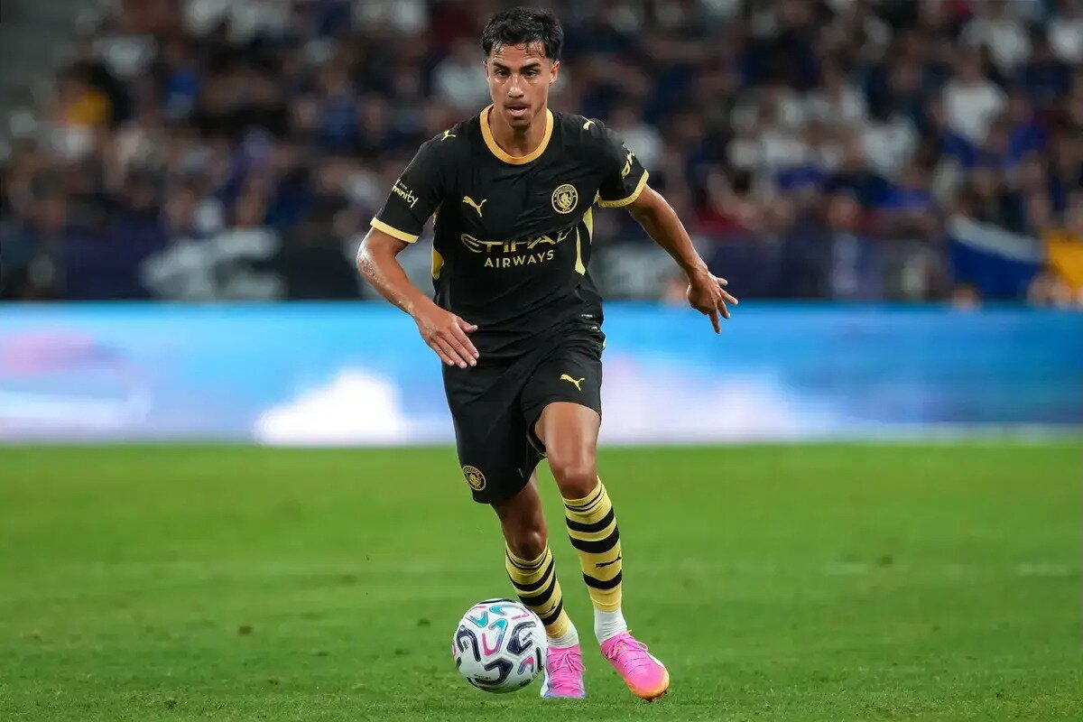 Enzo Maresca coy on Manchester City defender’s future as stay or loan doubts remain