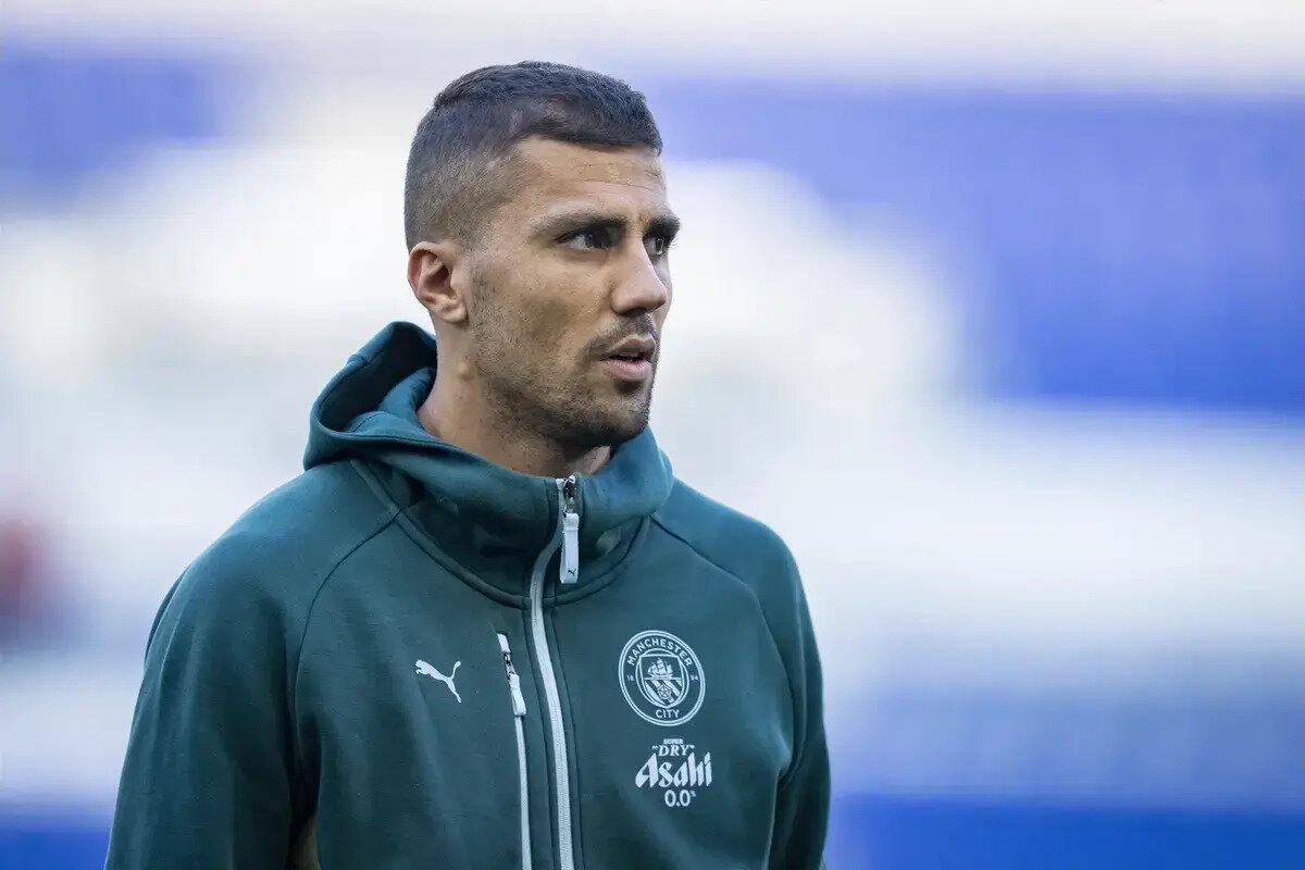 From Spain: Manchester City set Ayyoub Bouaddi transfer condition hinging on Rodri and Real Madrid