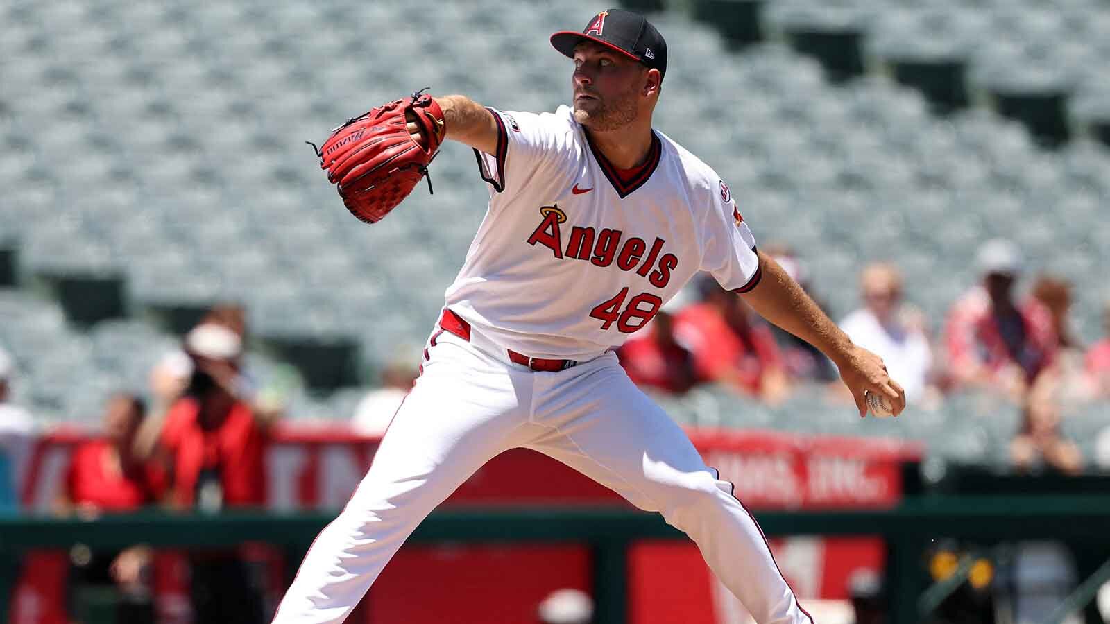 Cubs insider retracts Reid Detmers trade report, apologizes