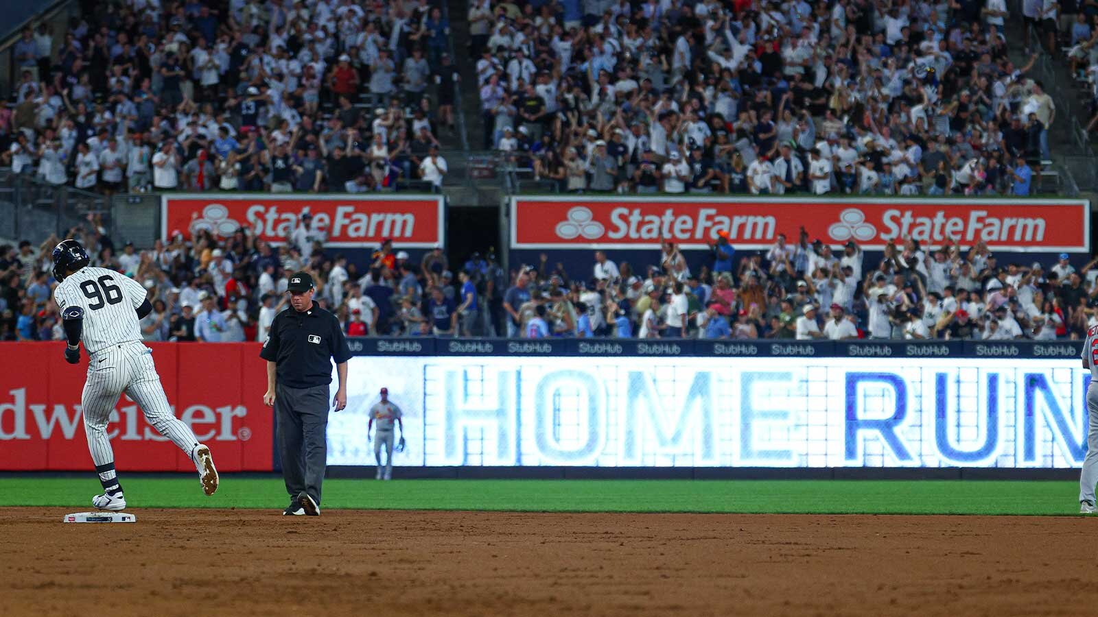 Yankees top prospect George Lombard Jr. shares unreal home run feat with brother Jacob Lombard