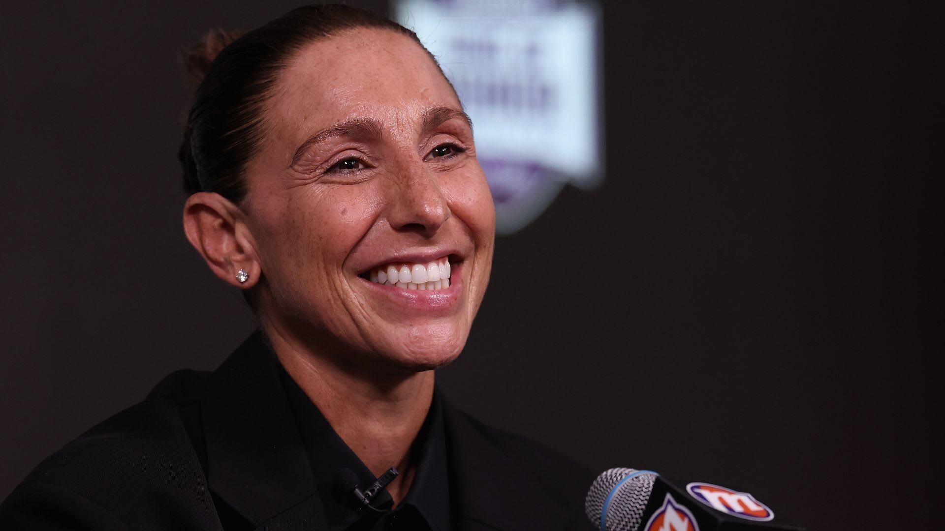 Diana Taurasi Jersey Retirement: Phoenix Mercury Honor WNBA Legend