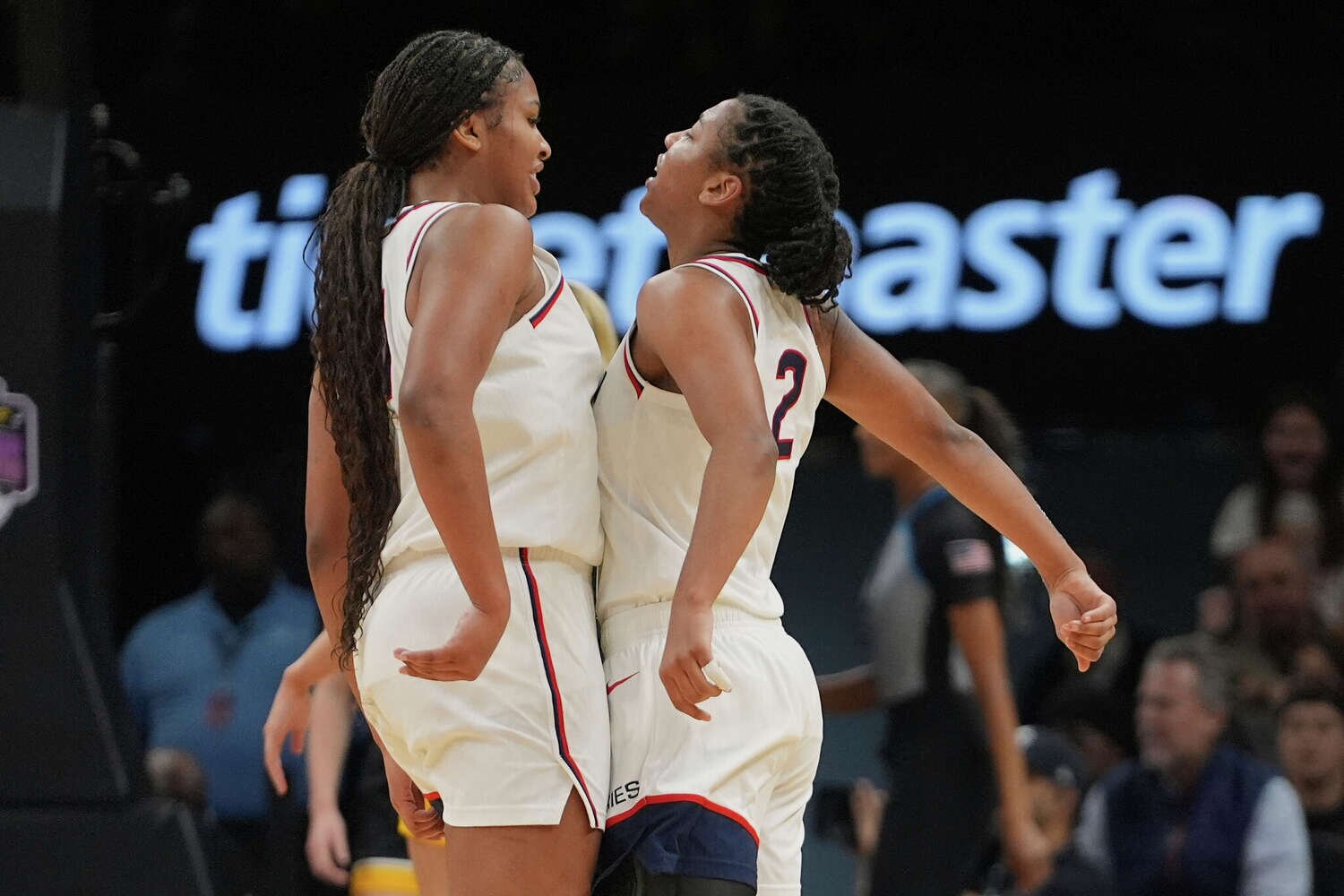 UConn women's basketball stars KK Arnold, Sarah Strong sign with Future is Unrivaled