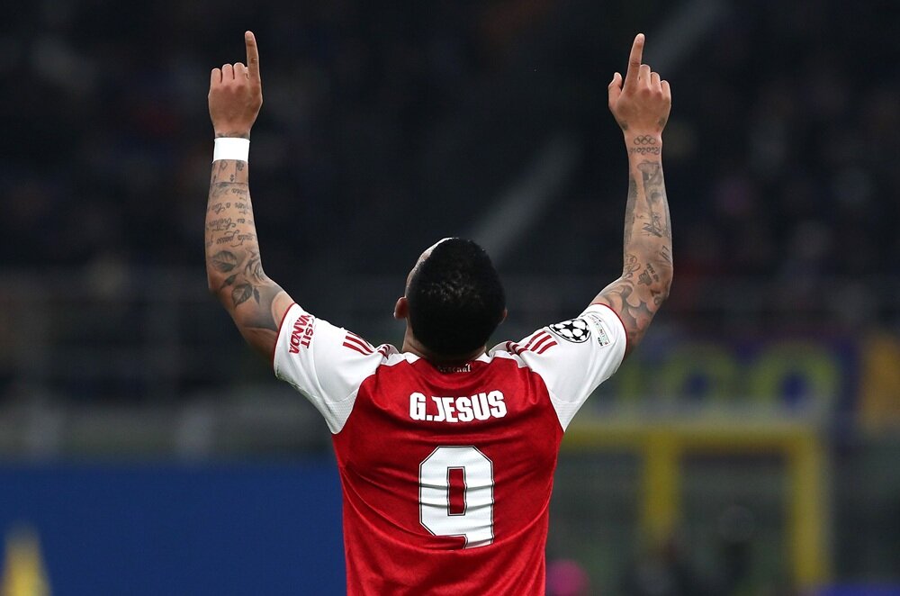 Arsenal in talks with Napoli over striker exit