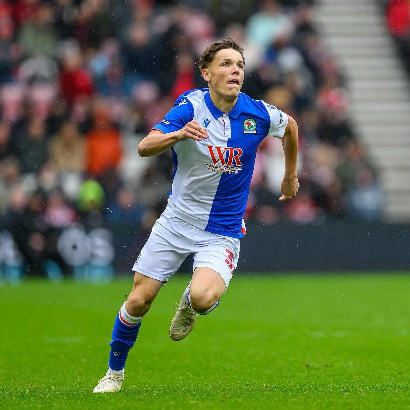 Arsenal close to signing Blackburn Rovers striker
