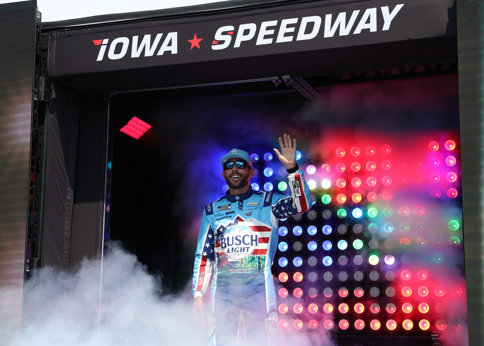 This NASCAR driver saw an insurmountable Chase gap. Now he sees a chance