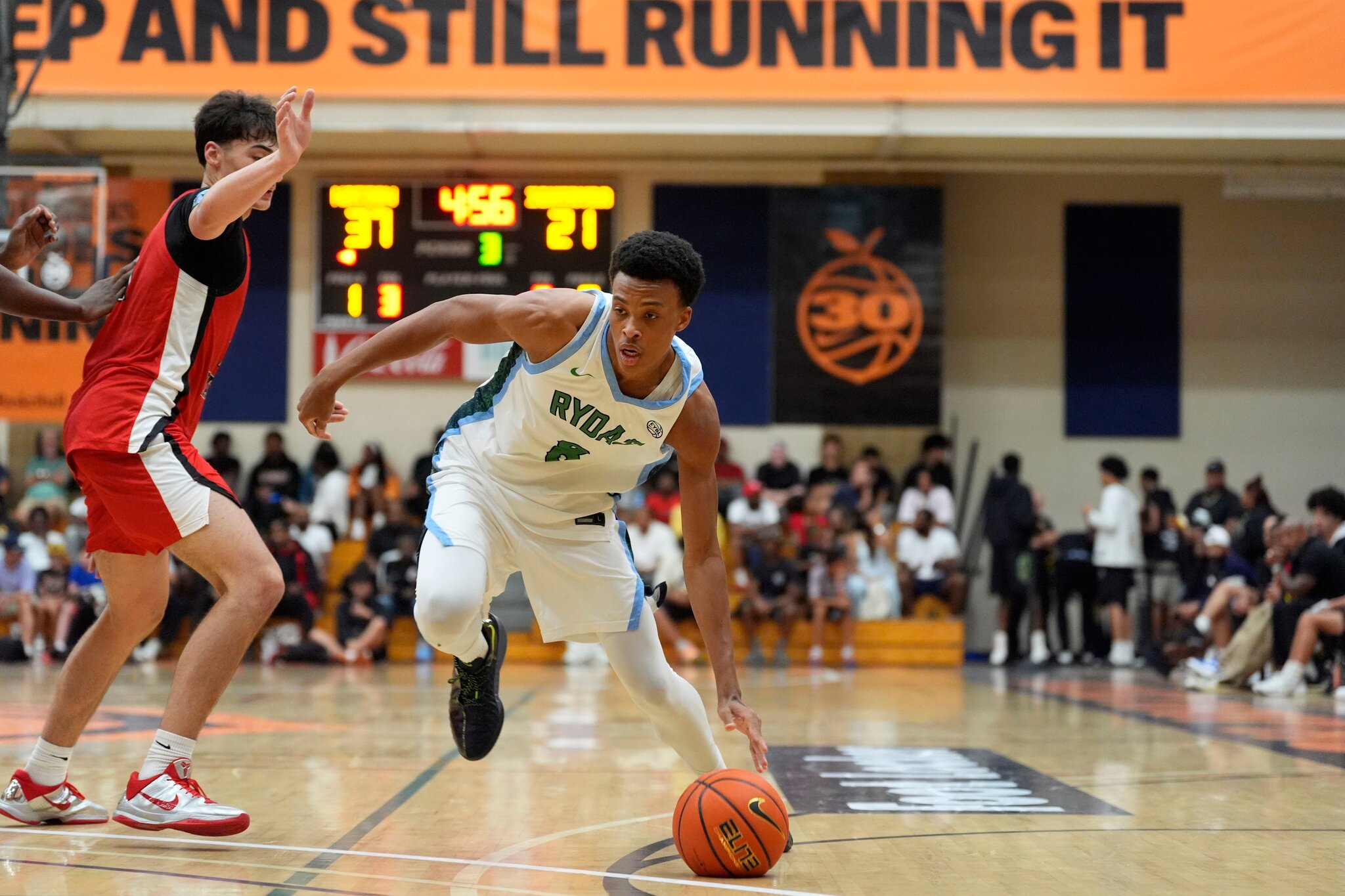 DME Academy 5-star basketball recruit Ryan Hampton leaves for hometown