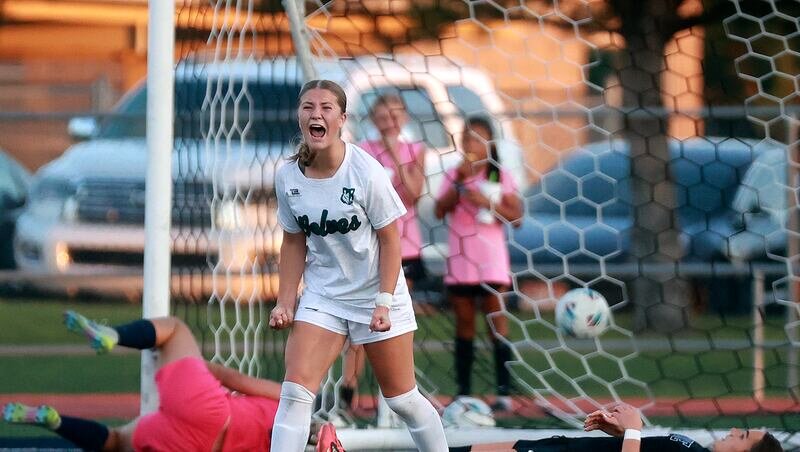High school girls soccer: Green Canyon rolls past Syracuse in dominant season-opening win