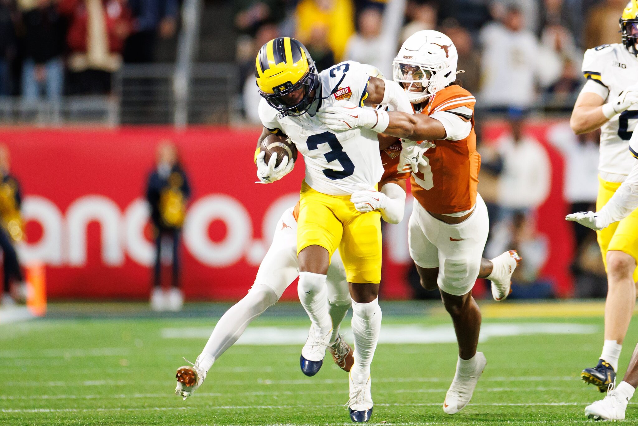 Michigan football not afraid to use its stars in return game