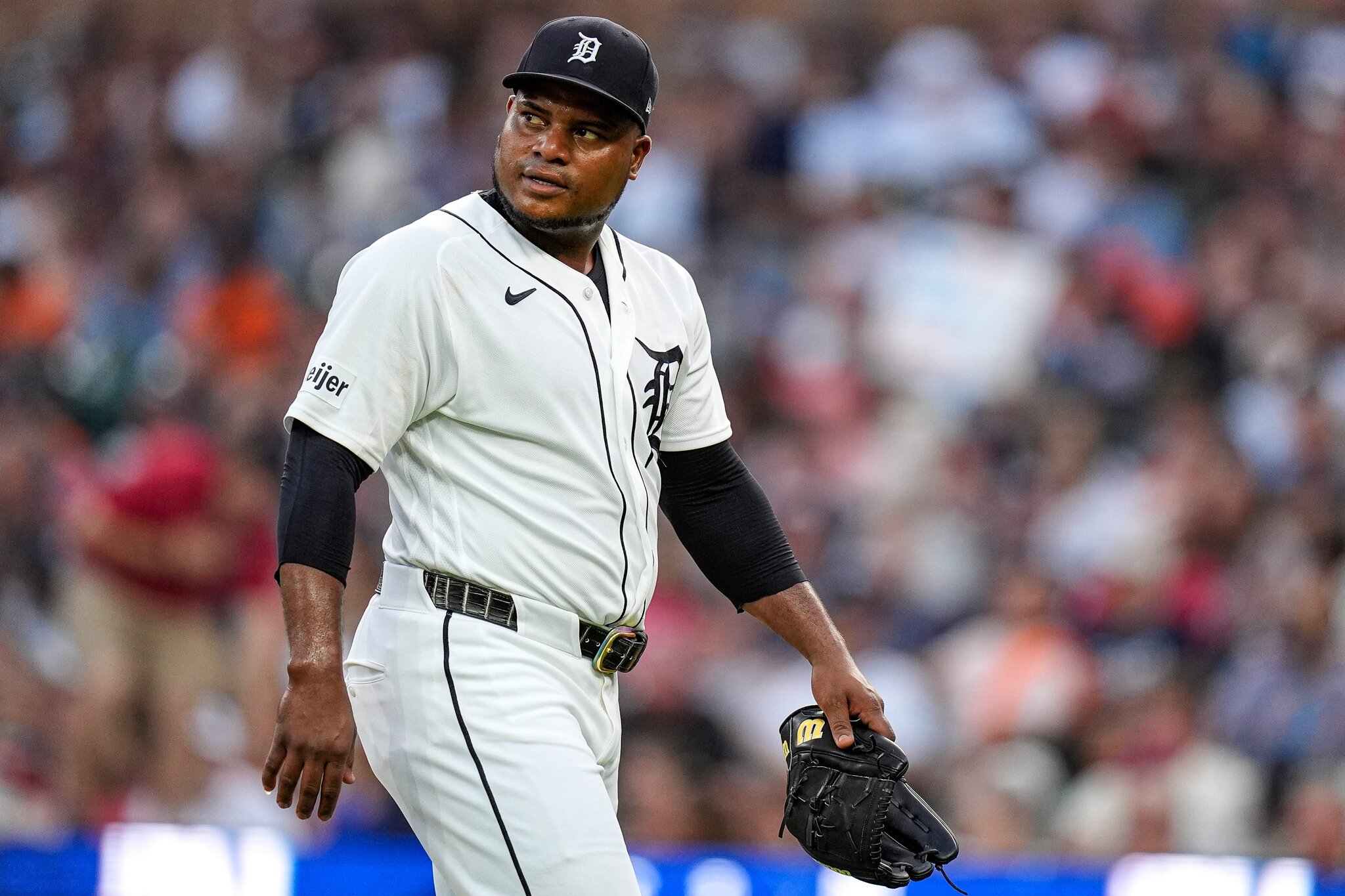 Detroit Tigers lose 6-4 to Guardians to even critical division series