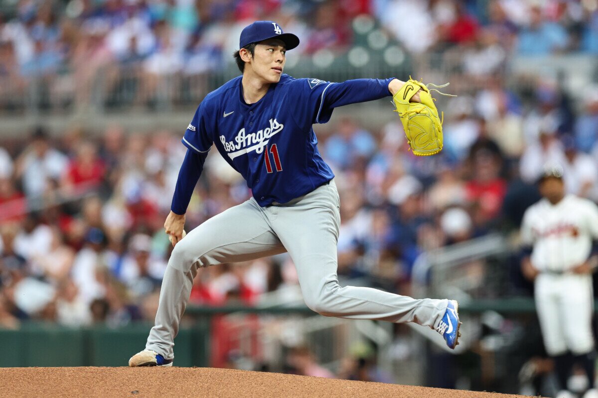 Roki Sasaki Leaves Braves Start Early With Hand Injury