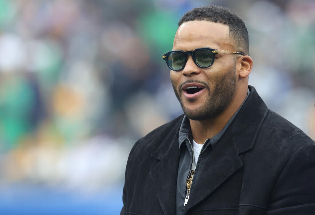 Aaron Donald Has NFL World Waiting on Major Decision