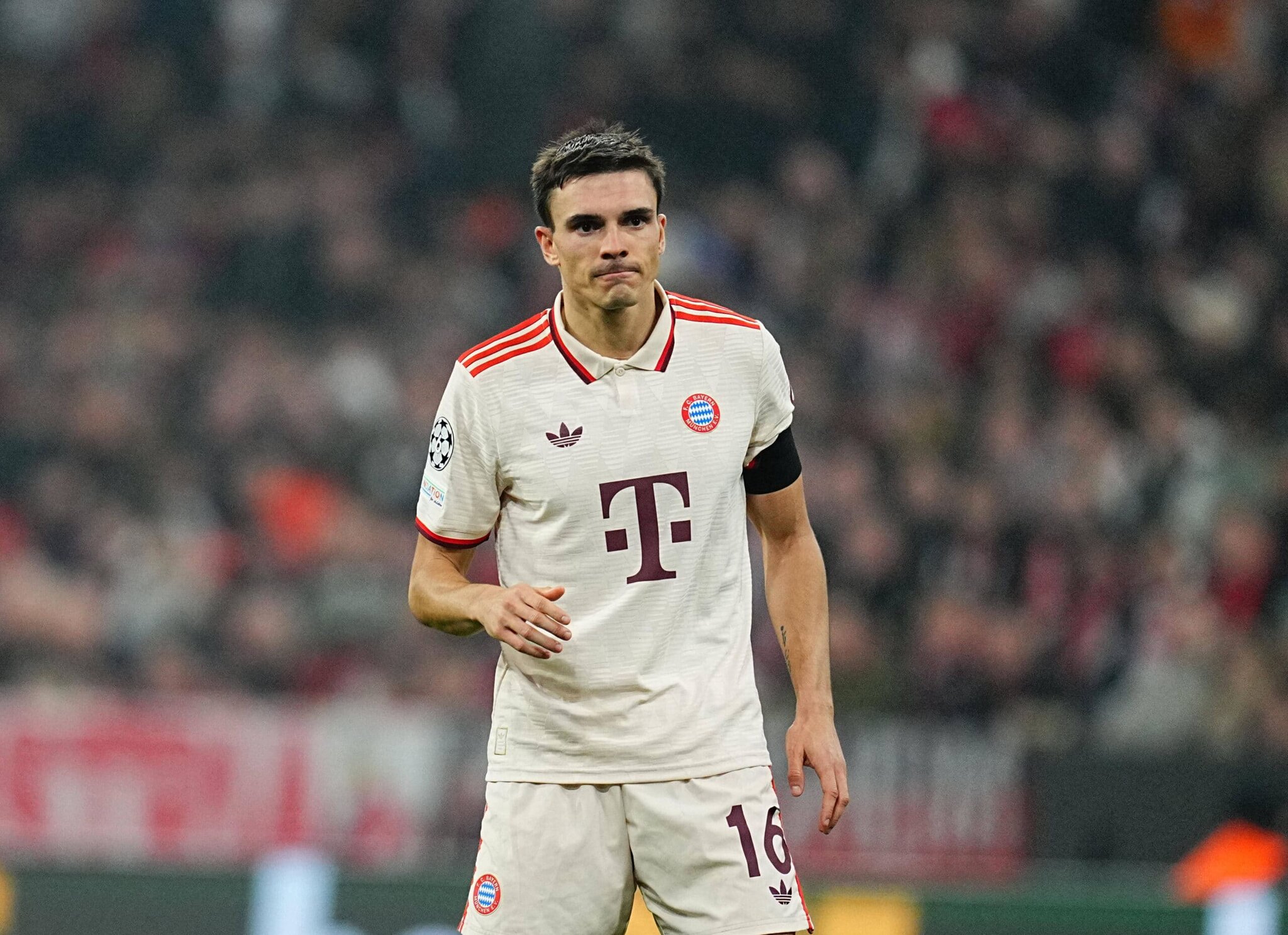 Report: Newcastle United pushing to beat Aston Villa to Bundesliga star