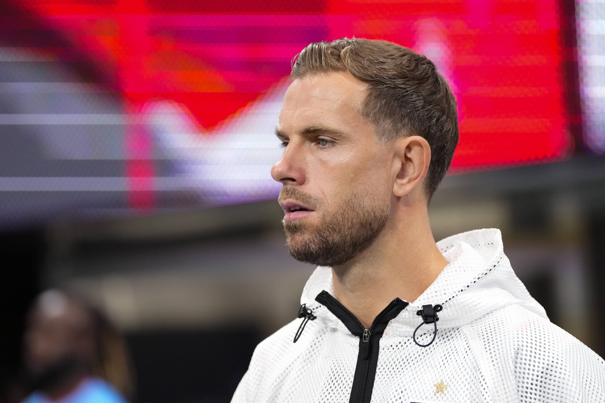 Report: Chelsea medical booked as Henderson and Welbeck deals edge closer
