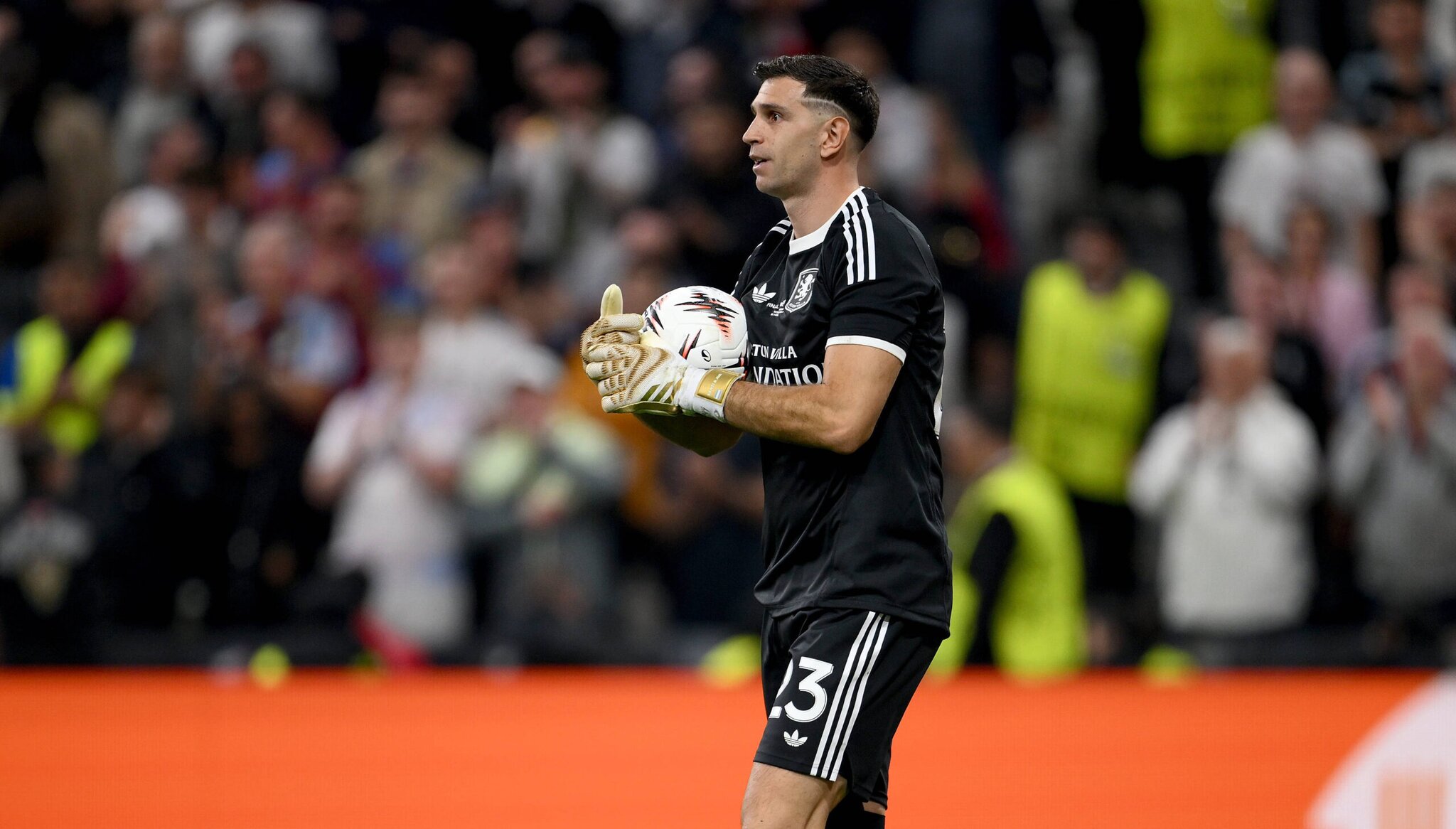Report: Chelsea target World Cup star from Premier League rivals