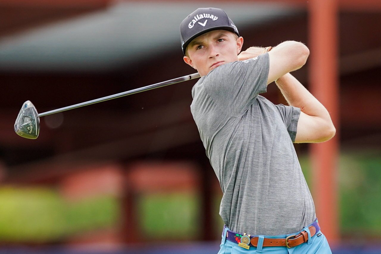 Blades Brown Takes the Tough Decision to Exit $10M Event for a Chance at PGA Tour Career