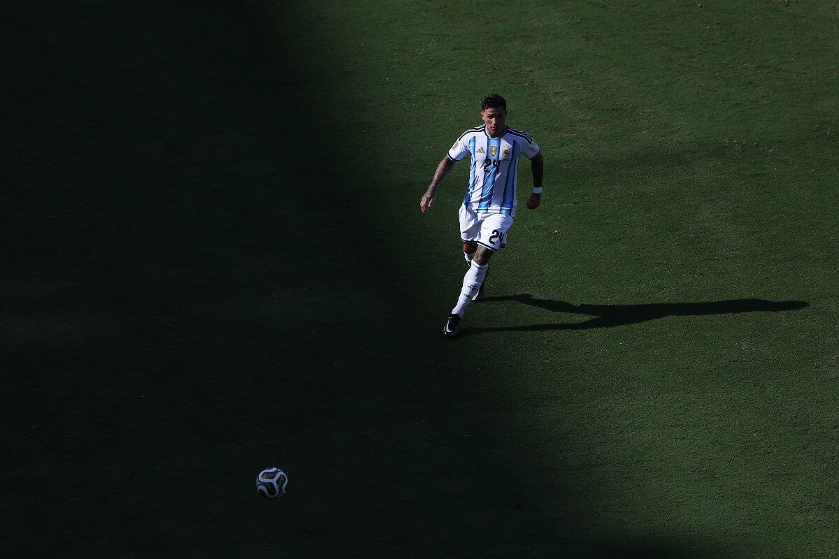 Manchester City have a deadline to meet if they want to sign Chelsea’s World Cup winner