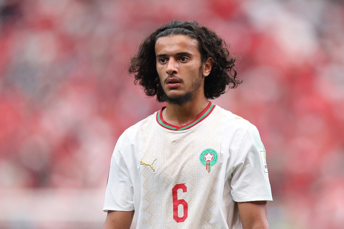 Manchester City look to be trickling towards another midfield signing