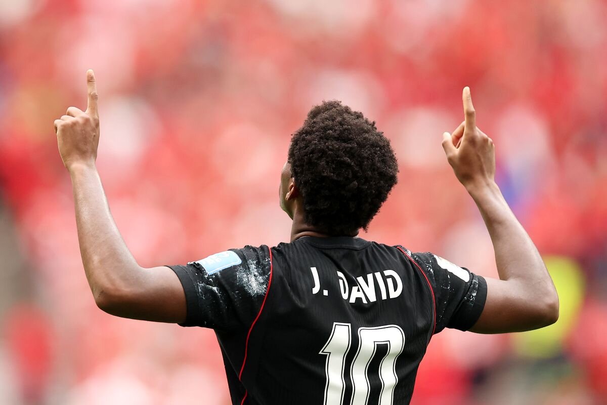 Atletico Madrid submit formal offer for Juventus striker David