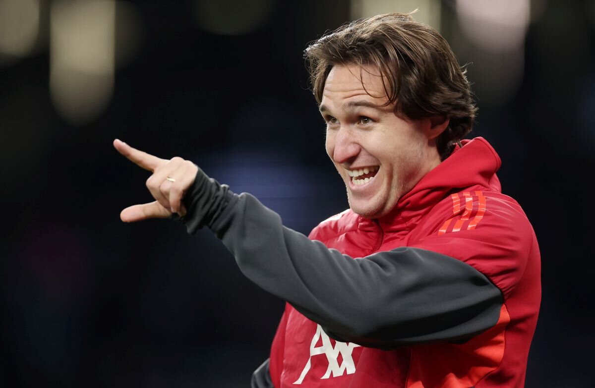 Chiesa set to stay at Liverpool despite Serie A and Atlético links