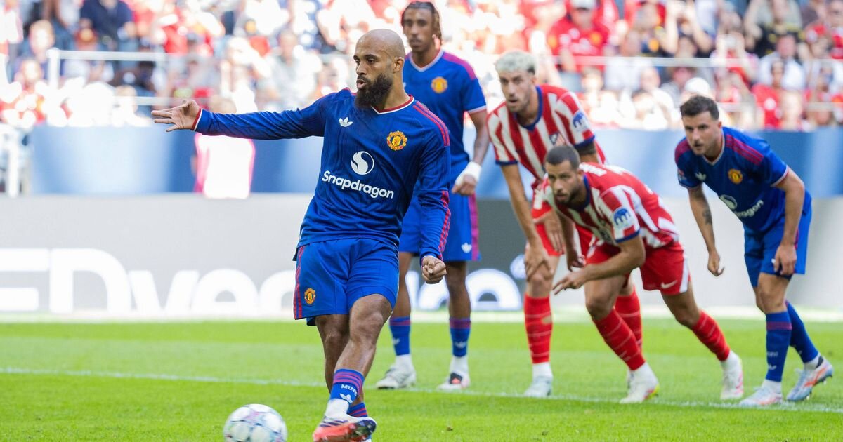I could see him playing there’—Mbeumo strengthens case for central role at Manchester United
