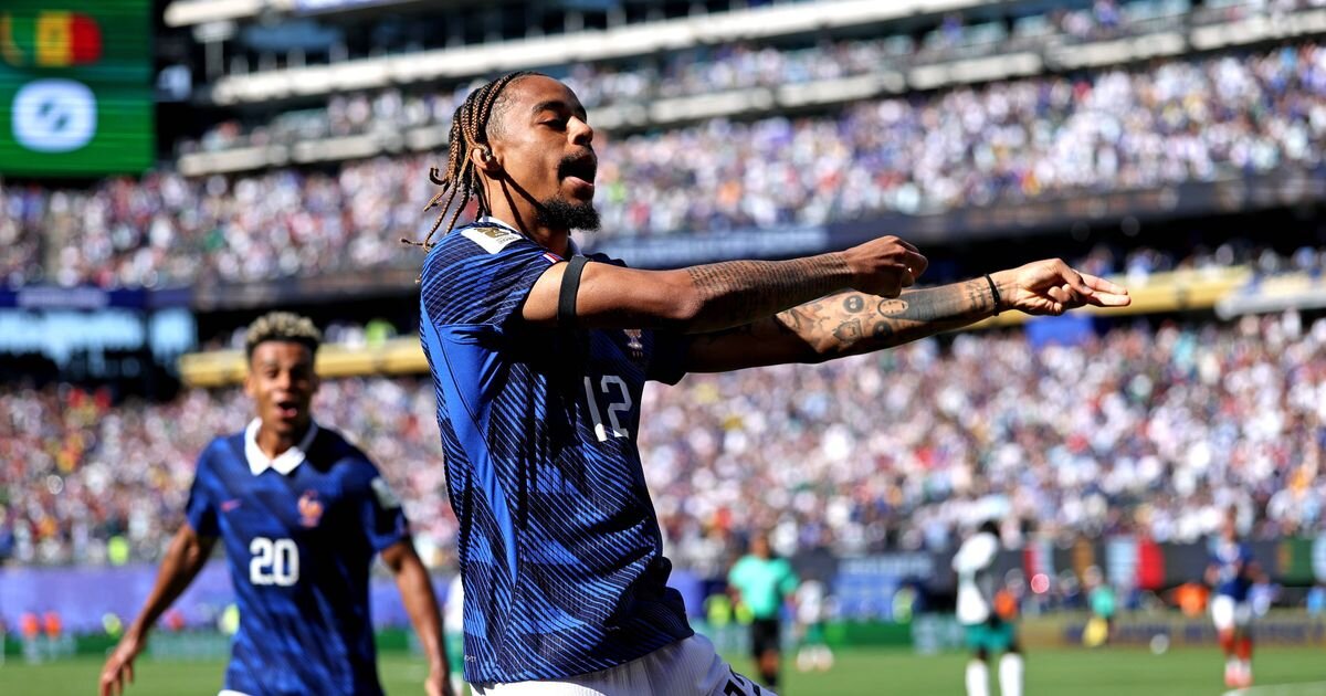 Liverpool set to land Bradley Barcola from PSG after breakthrough talks ahead of Tuesday deadline
