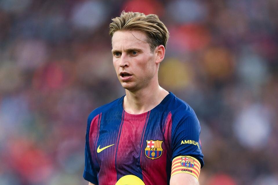 FC Barcelona Is ‘Furious’ With Frenkie De Jong