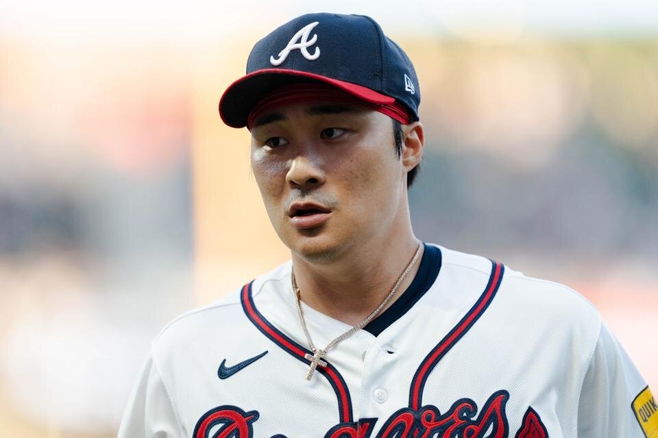 Braves Cut Ties With 26-Year-Old Shortstop After Ha-Seong Kim Move