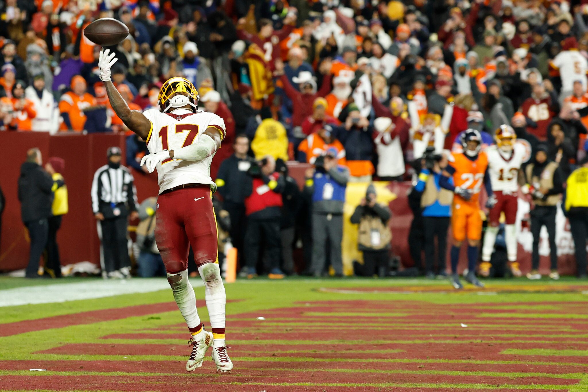 NFL wide receiver ranks 2026: Which team has the top receiving corps?